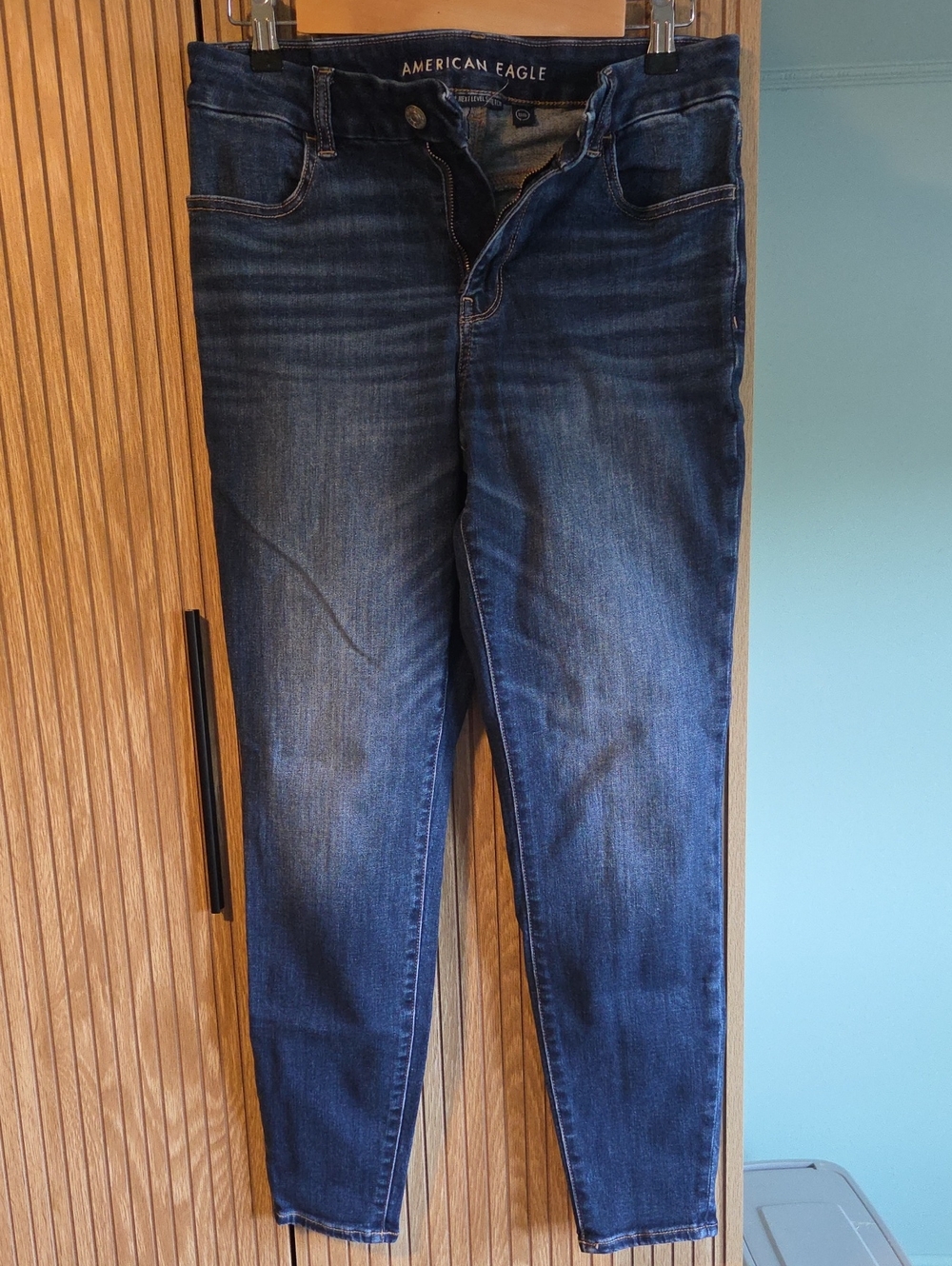 American Eagle Outfitters Curvy Jegging - Size 8